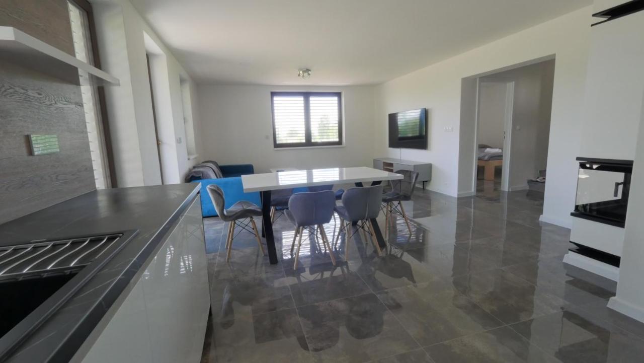 Apartmanovy Dom Ziar S Virivkou A Saunou Exteriör bild