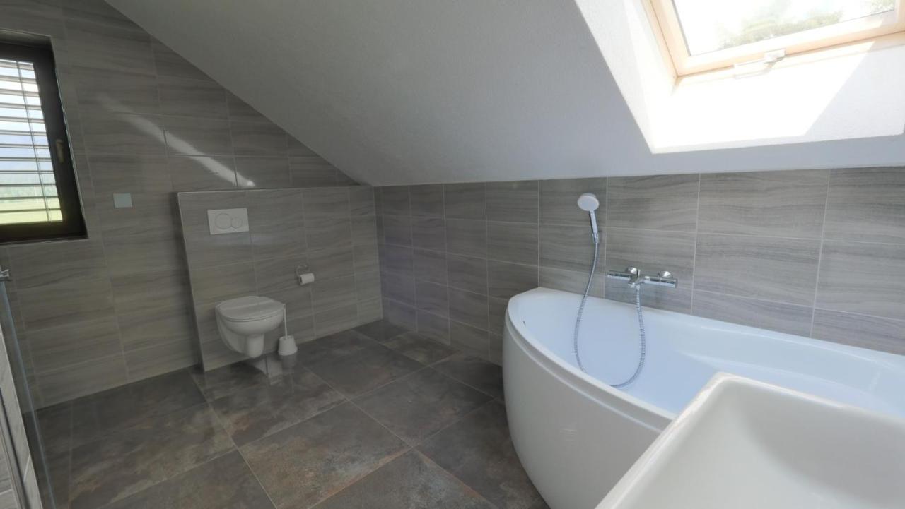 Apartmanovy Dom Ziar S Virivkou A Saunou Exteriör bild