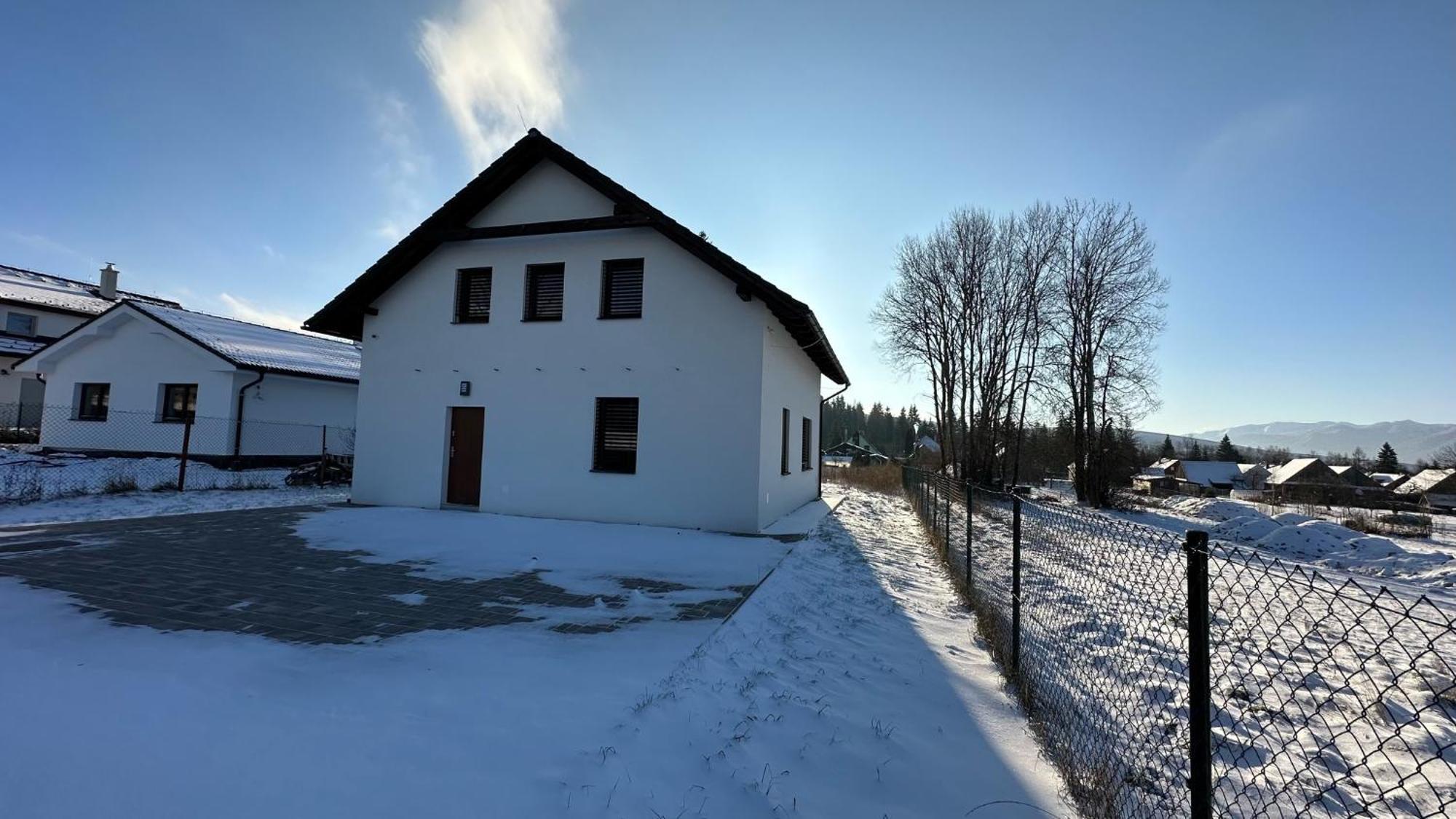 Apartmanovy Dom Ziar S Virivkou A Saunou Exteriör bild